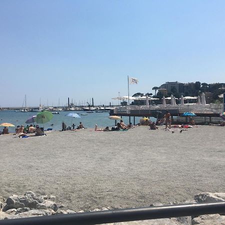 In Centro A Rapallo Exteriér fotografie